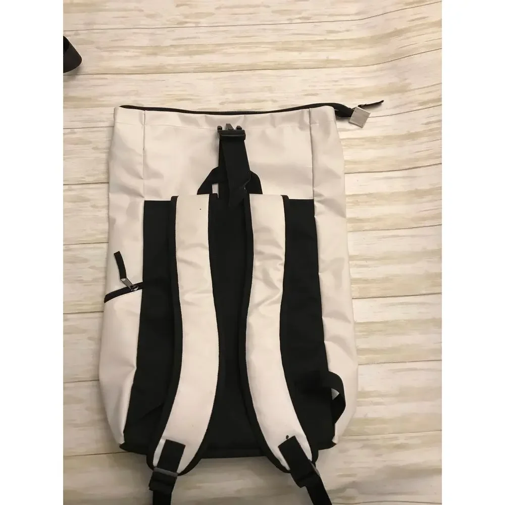 Platecrate Backpack - Picture 1 of 4